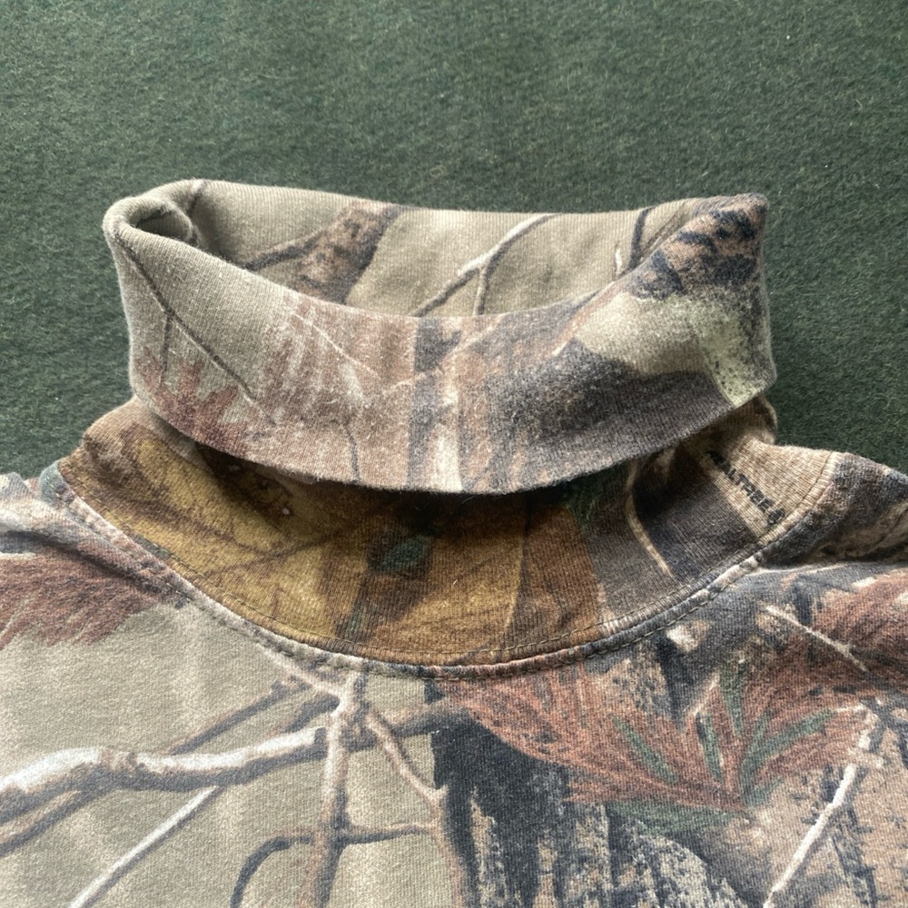Vintage Cabelas Camo Turtle Neck Shirt Size Large - Picture 2 of 6